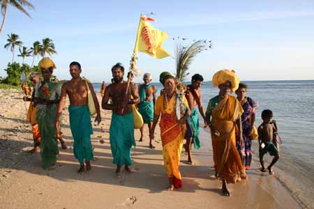 Karai Yathirai, Nilaveli